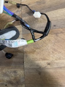 Проводка двери задней левой MAZDA AXELA OEM B32H67210C BK5P 2007