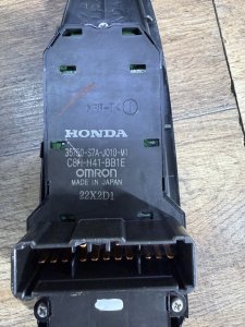 Блок управления стеклоподъемниками комлпект HONDA STREAM OEM 35750S7AJ010 RN1 2002