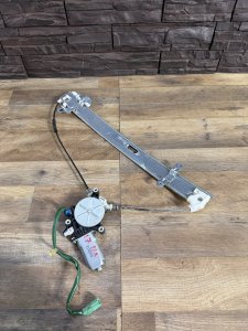 Стеклоподьемник передний левый комлпект HONDA STREAM OEM 35750S7AJ010 RN1 2002