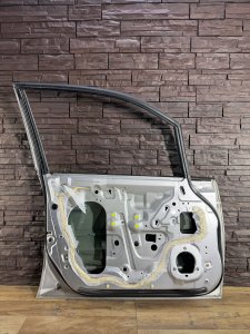 Дверь передняя левая HONDA ODYSSEY RA6 RA7 RA8 RA9 2000