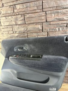 дверные карты HONDA ODYSSEY RA6 RA7 RA8 RA9 2002