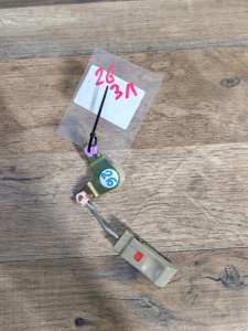 Кнопка замка двери задняя левая HONDA ODYSSEY RA6 RA7 RA8 RA9 2000