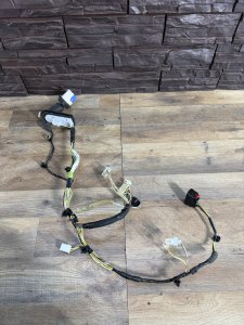 Проводка двери передней правой MAZDA AXELA BK5P 2007