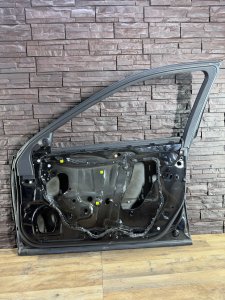 Дверь передняя правая HONDA LEGEND KB2 2012