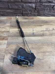 Замок двери передний правый TOYOTA CAMRY ACV30 2004