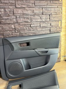 дверные карты MAZDA AXELA BK5P 2007