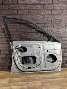 Дверь передняя левая TOYOTA CAMRY ACV30 2004