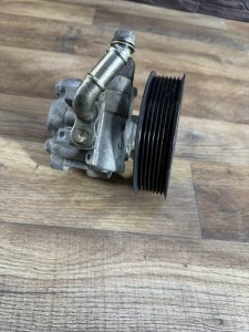 Насос ГУР TOYOTA CAMRY OEM 44310-06070 44310-06071 44310-33150 ACV30 2004