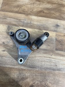 Натяжитель ремня 16620-28011 16620-0W110 16620-28011 TOYOTA CAMRY