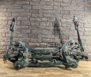 Балка подвески задняя п HONDA ODYSSEY RA6 RA8 2000