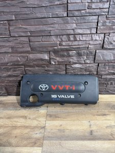 крышка двигателя декоративная TOYOTA CAMRY ACV30 2004