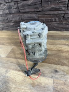 Компрессор кондиционера HONDA RAFAGA OEM 38810-PV3-006 CE4 1994