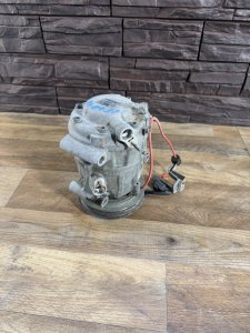 Компрессор кондиционера HONDA RAFAGA OEM 38810-PV3-006 CE4 1994
