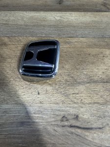 Эмблема HONDA HONDA TORNEO ACCORD OEM 32108S0A0002 CF3 CF4 CF5 CL1 CL3 1999