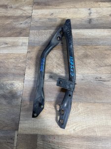 Распорка кузова HONDA TORNEO ACCORD OEM 74180-S0A-000. 74190-S0A-000 CF3 CF4 CF5 CF6 C7 CL1 CL2 CL3 CH9 1999