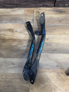 Распорка кузова 74180-S0A-000. 74190-S0A-000 HONDA TORNEO ACCORD