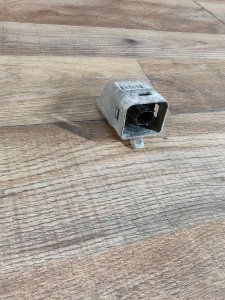 Датчик удара TOYOTA CAMRY OEM 89173-06070 ACV30 2002