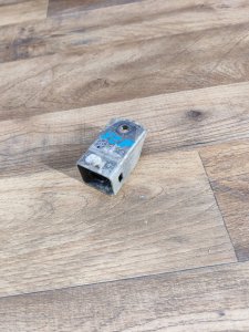 Датчик удара TOYOTA CAMRY OEM 89173-06070 ACV30 2002