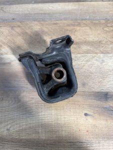 Подушка двигателя передняя HONDA TORNEO ACCORD OEM 50840-S0A-981 CF3 CF4 CF5 CF6 CF7 CL1 CL2 CL3 CH9 1998