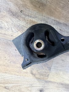 подушка двигателя правая HONDA TORNEO ACCORD OEM 50806-S0A-980 CF3 CF4 CF5 CF6 CF7 CL1 CL2 CL3 CH9 1999