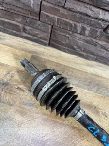 Привод передний правый HONDA TORNEO ACCORD OEM 44305-S0A-960 CF3 CF4 CF5 CF6 CF7 CL1 CL2 CL3 CH9 2000