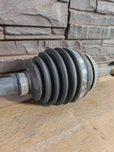 Привод передний правый TOYOTA CAMRY OEM 43410-33290 ACV30 2004