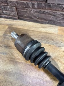 Привод передний правый HONDA ODYSSEY OEM 44305-S3N-951 RA6 RA7 2000