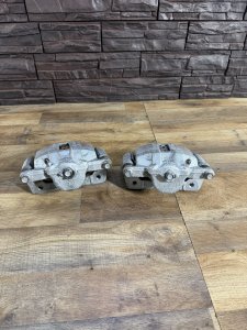 суппорта передние пара HONDA TORNEO ACCORD OEM 45018-S0A-941 45018-S0A-941 CF3 CF4 CF5 CF6 CF7 CL1 CL2 CL3 CH9 2002