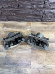 Суппорта передние HONDA TORNEO ACCORD OEM 45018-S0A-941 45018-S0A-941 CF3 CF4 CF5 CF6 CF7 CL1 CL2 CL3 CH9 1999