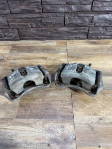 Суппорта передние HONDA TORNEO ACCORD OEM 45018-S0A-941 45018-S0A-941 CF3 CF4 CF5 CF6 CF7 CL1 CL2 CL3 CH9 2000