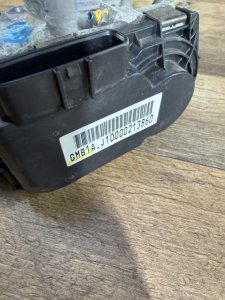 Дроссельная заслонка HONDA ACCORD OEM 16400-RBB-J02 CL7 CL8 CL9 2006