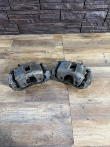 Суппорта передние HONDA ACCORD OEM 45018-SEA-J02 45019-SEA-J02 CU2 CU1 2008