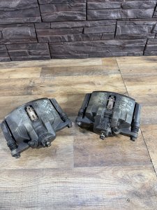Суппорта передние HONDA RAFAGA OEM 45018-SV4-003 45019-SV4-003 CE4 1994