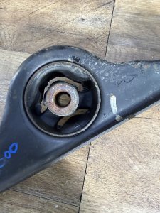 подушка двигателя задняя HONDA RAFAGA OEM 50801-SL4-983 CE4 1994