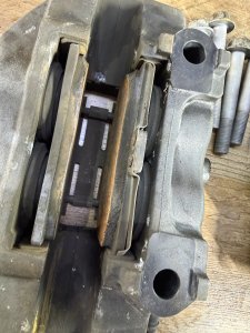 Суппорта передние комплект HONDA LEGEND OEM 90107-SJA-000 KB2 KB1 2012