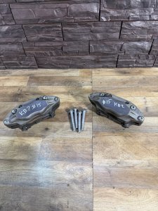 Суппорта передние комплект 90107-SJA-000 HONDA LEGEND
