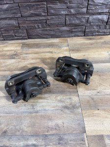 Суппорта передние HONDA ODYSSEY OEM 45019-S4X-003 45018-S4X-003 RA6 2000