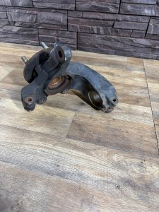 Ступица передняя левая MAZDA AXELA OEM BP4L-33-060A. BR5S-33-031 BK5P 2007