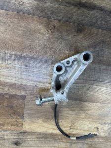 Кронштейн правой подушки 50620-TA0-A00 HONDA ACCORD