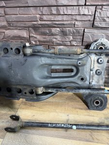 Балка задняя TOYOTA CAMRY OEM 51206-33100. 51206-33061. 51206-33080. 51206-33060. 48710-33070. 48730-33080. 48740-33080. 42304-48010. 42305-48010 ACV30 2002
