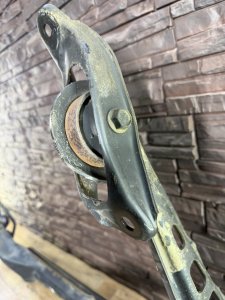 Балка задняя HONDA RAFAGA OEM 50300-SL4-J00. 52300-SW3-003. 52111-SW3-950. 52111-SW3-950. 52371-SM4-010. 52372-SM4-010. 52390-SM4-033. 52400-SM4-033. 52345-SW3-000. 52350-SW3-000. 52355-SW3-900. 52360-SW3-900 CE4 1994
