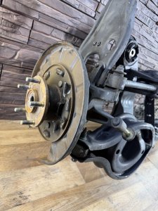 Балка задняя ACURA MDX HONDA MDX OEM 50300-S3V-003. 52300-S3V-A02. 52371-S3V-A00. 52372-S3V-A00. 52372-S3V-A00. 52360-S3V-A04. 52210-S3V-J00. 52215-S3V-J00 YD1 2004