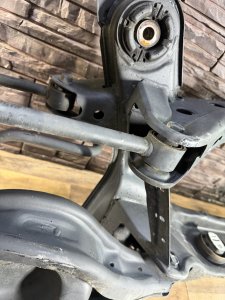 Балка задняя ACURA MDX HONDA MDX OEM 50300-S3V-003. 52300-S3V-A02. 52371-S3V-A00. 52372-S3V-A00. 52372-S3V-A00. 52360-S3V-A04. 52210-S3V-J00. 52215-S3V-J00 YD1 2004