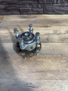 Ступица задняя HONDA ACCORD OEM 42200-TA0-A51 CU2 CU1 2008