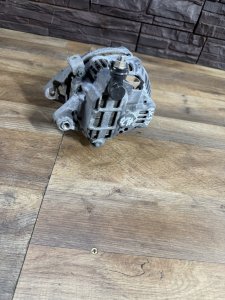 Генератор MAZDA AXELA OEM ZJ1018300B BK5P 2007
