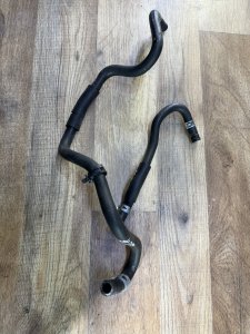 патрубки системы охлаждения ZJ02-13-680 MAZDA AXELA