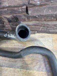 патрубки системы охлаждения MAZDA AXELA OEM Z601-15-185B BK5P 2007