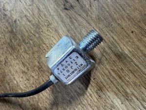 Датчик детонации MAZDA AXELA OEM ZJ01-18-921 BK5P 2007
