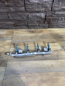 Форсунки комлпект MAZDA AXELA OEM 2975000460 BK5P 2007