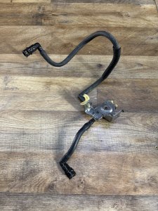 топливная трубка комлпект MAZDA AXELA OEM Z601-13-49XC ZJ20-13-290 BK5P 2007